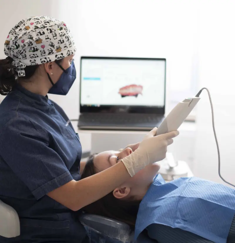 Scanner intraorale dentista - Poliambulatorio Magellano - Tecnologia